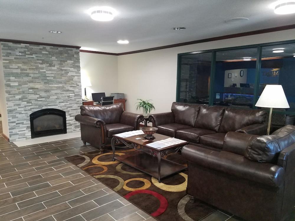 Baymont By Wyndham La Crosse/Onalaska Extérieur photo