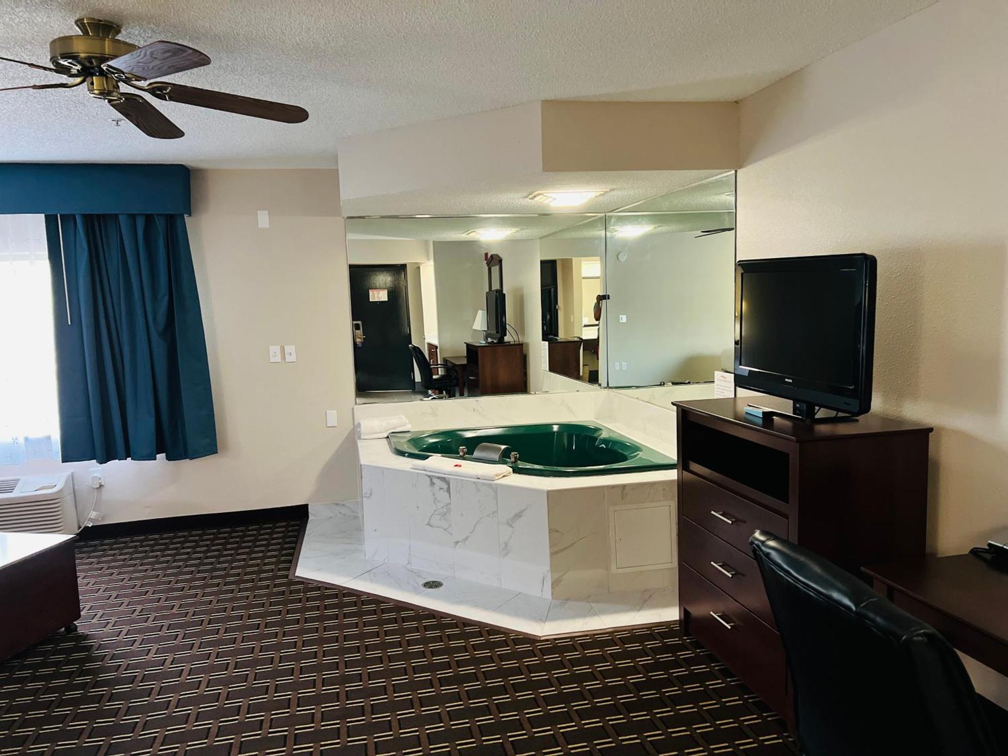 Baymont By Wyndham La Crosse/Onalaska Extérieur photo